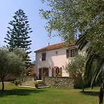 Domaine Le Clos Des Oliviers 3*
