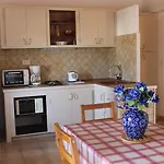 Domaine Le Clos Des Oliviers Aparthotel 3*