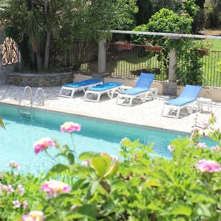 Domaine Le Clos Des Oliviers Aparthotel