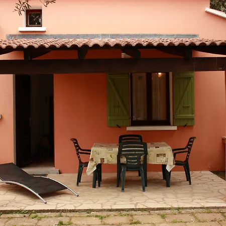 Domaine Le Clos Des Oliviers 3*