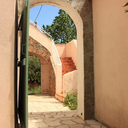 شقة فندقية Domaine Le Clos Des Oliviers 3*