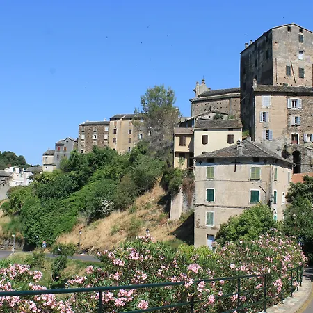 Aparthotel Domaine Le Clos Des Oliviers 3*