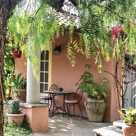 Aparthotel Domaine Le Clos Des Oliviers 4*