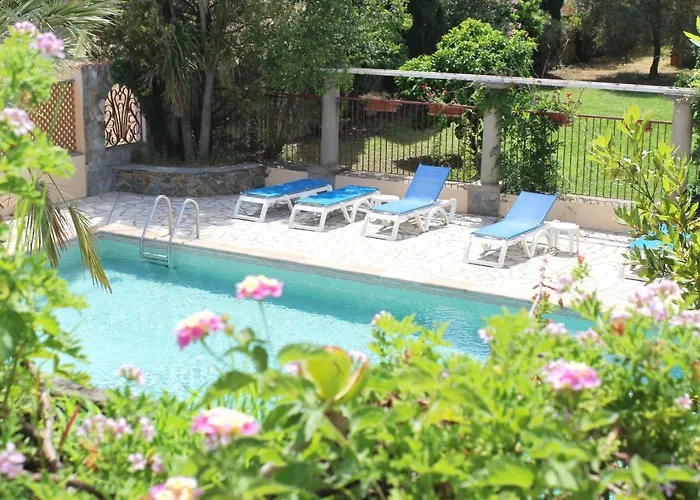 Domaine Le Clos Des Oliviers Aparthotel