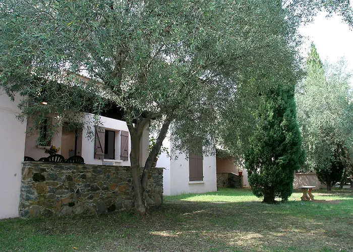 Domaine Le Clos Des Oliviers Aparthotel 3*